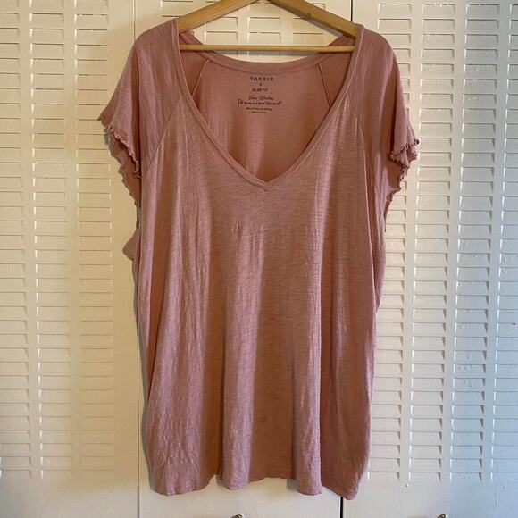 Torrid pink slim fit  V-neck top - Picture 2 of 6